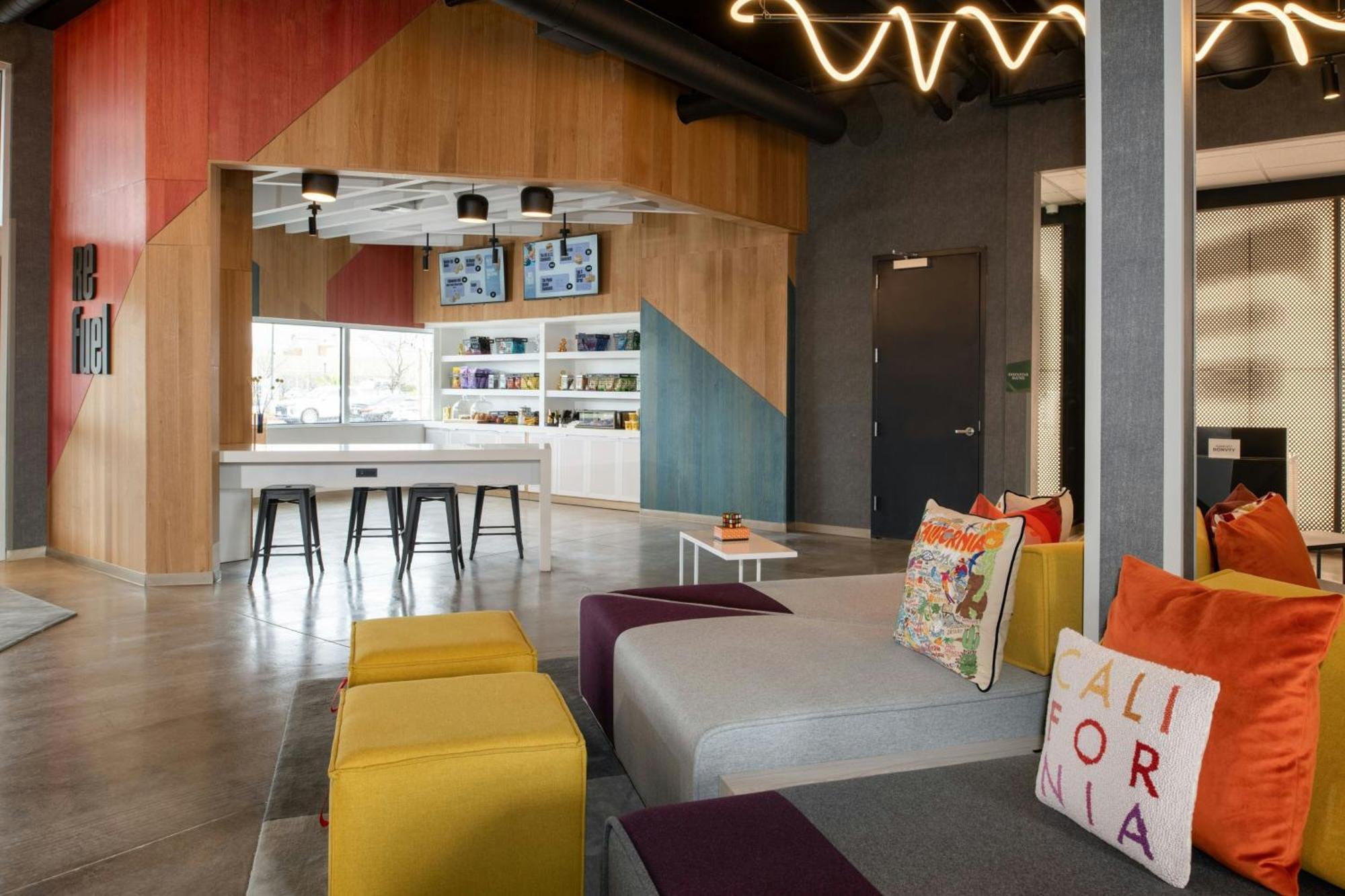 Aloft Sacramento Airport Natomas Hotel Exterior foto